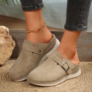 Women's Wedge Rivet Metal Buckle Closed-toe Slippers