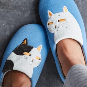 Couple Wooden Floor Machine Washable Mute Embroidered Slippers